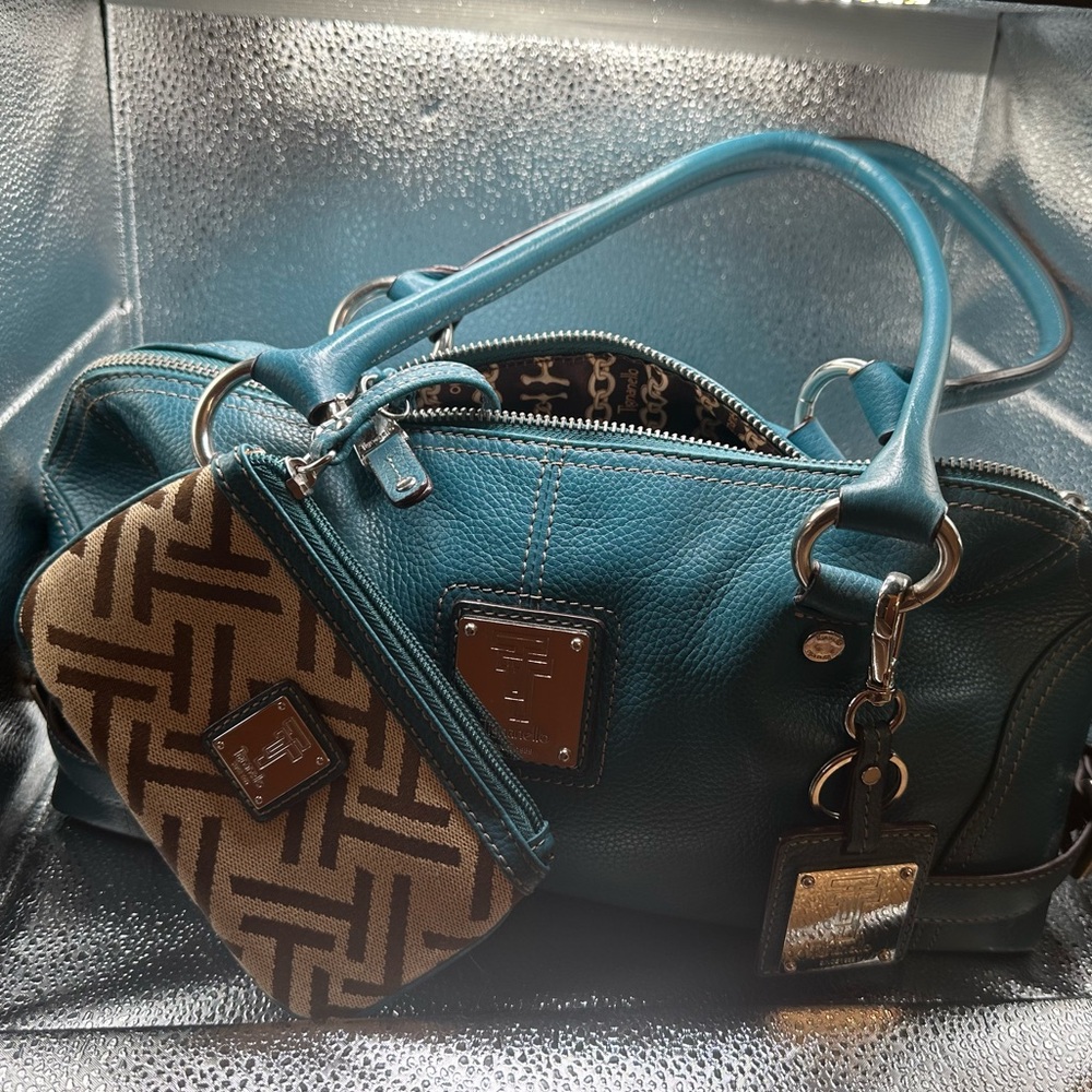 Tignanello teal leather purse with matching wristlet